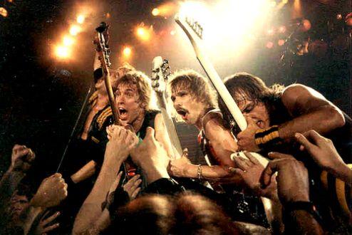 Scorpions  1985 